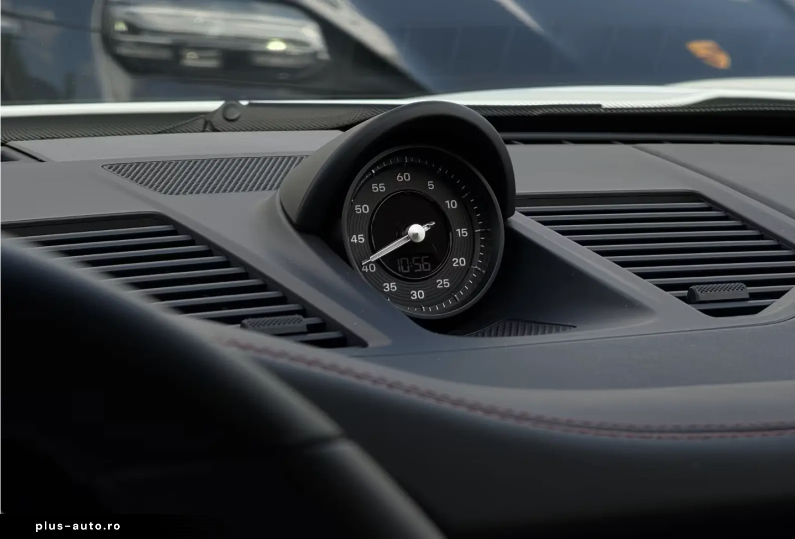 Porsche 992 911 Carrera Cabriolet Sportabgas