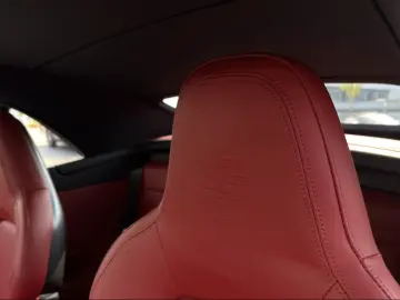 Porsche 992 911 Carrera Cabriolet Sportabgas