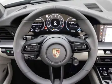 Porsche 992 .2 Carrera Cab. Lift 360 Bose