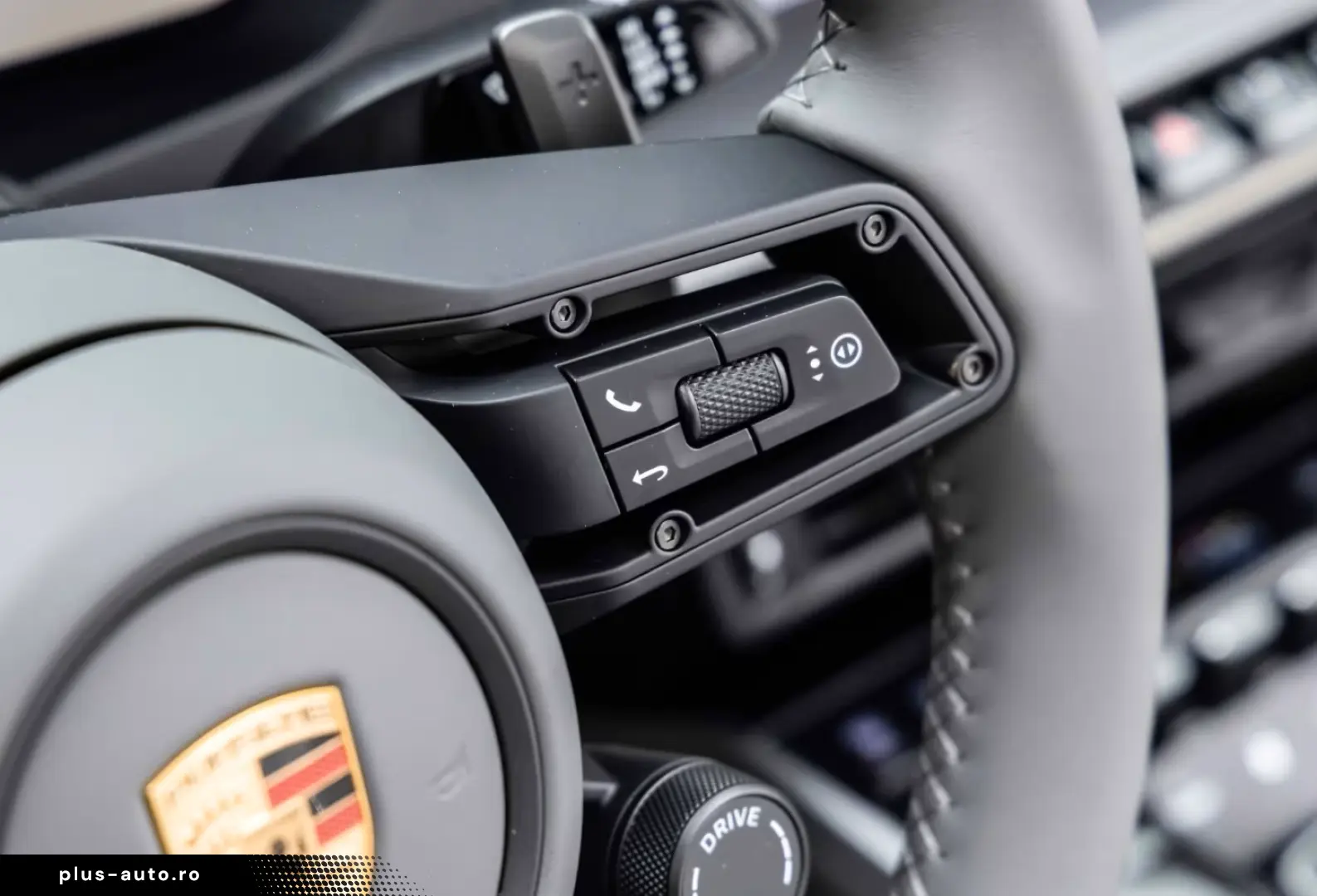Porsche 992 .2 Carrera Cab. Lift 360 Bose