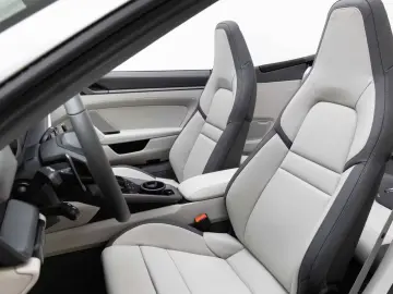 Porsche 992 .2 Carrera Cab. Lift 360 Bose