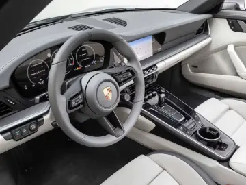 Porsche 992 .2 Carrera Cab. Lift 360 Bose