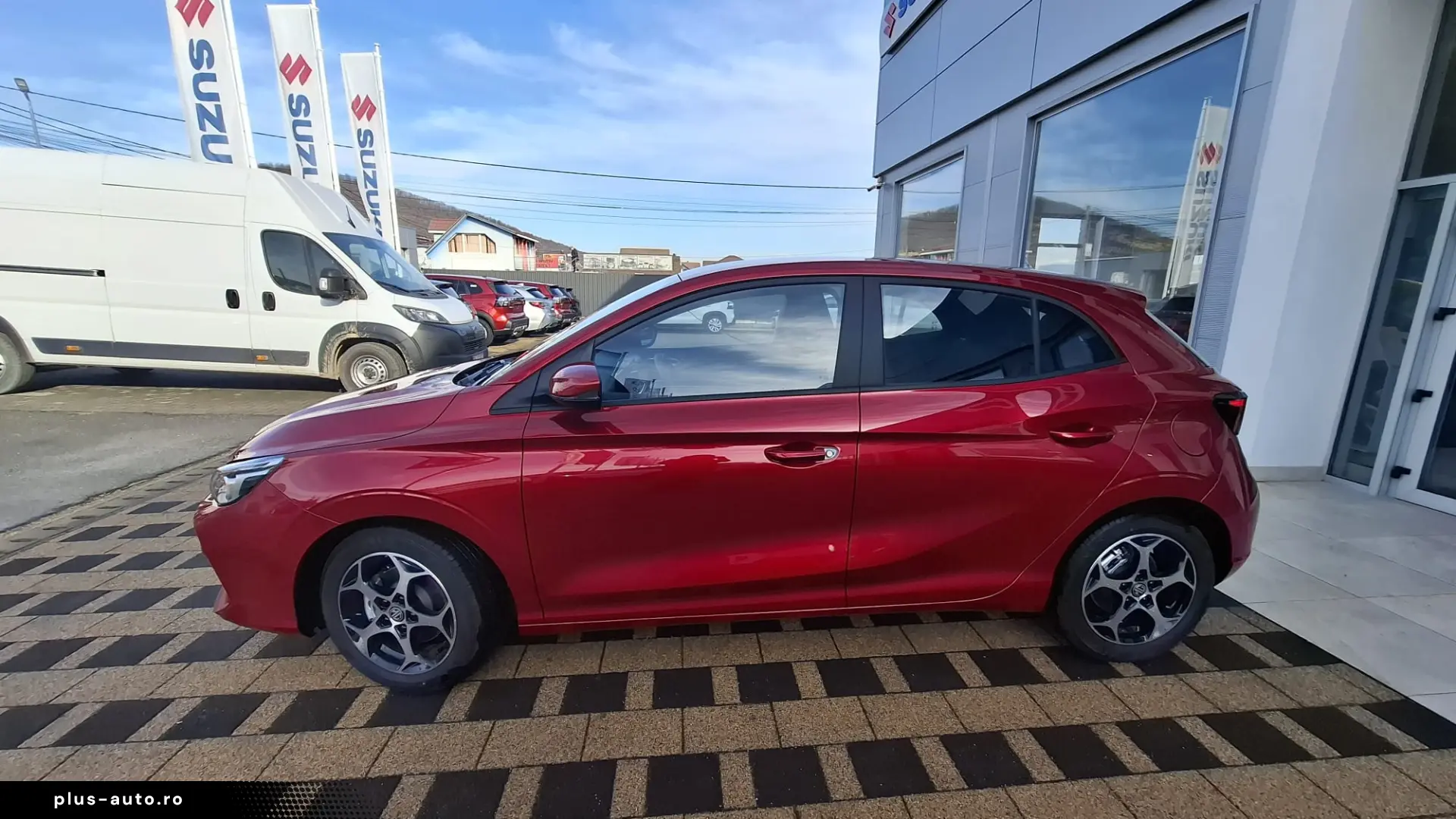 MG3 HEV 5 usi Exclusive 1.5L PFI HEV 194 CP AT