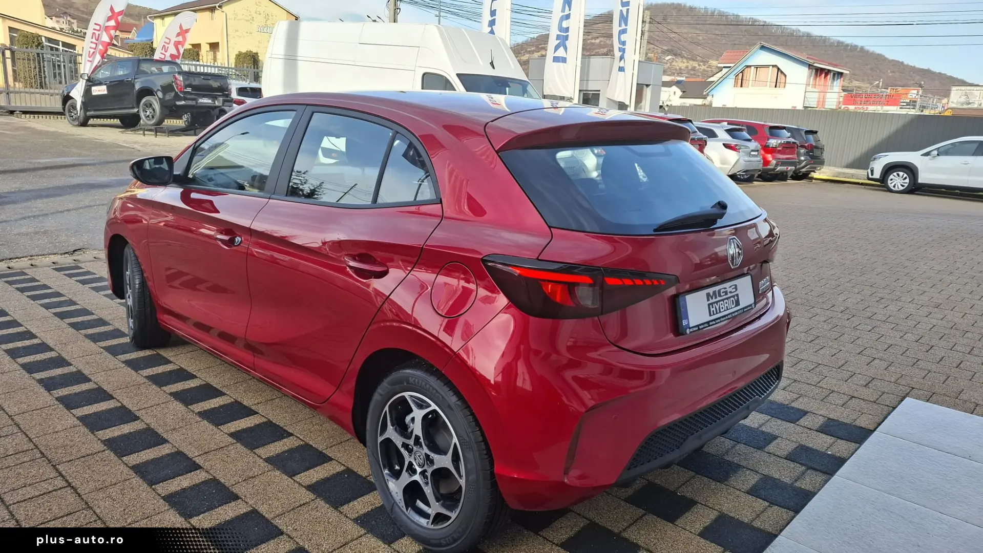MG3 HEV 5 usi Exclusive 1.5L PFI HEV 194 CP AT
