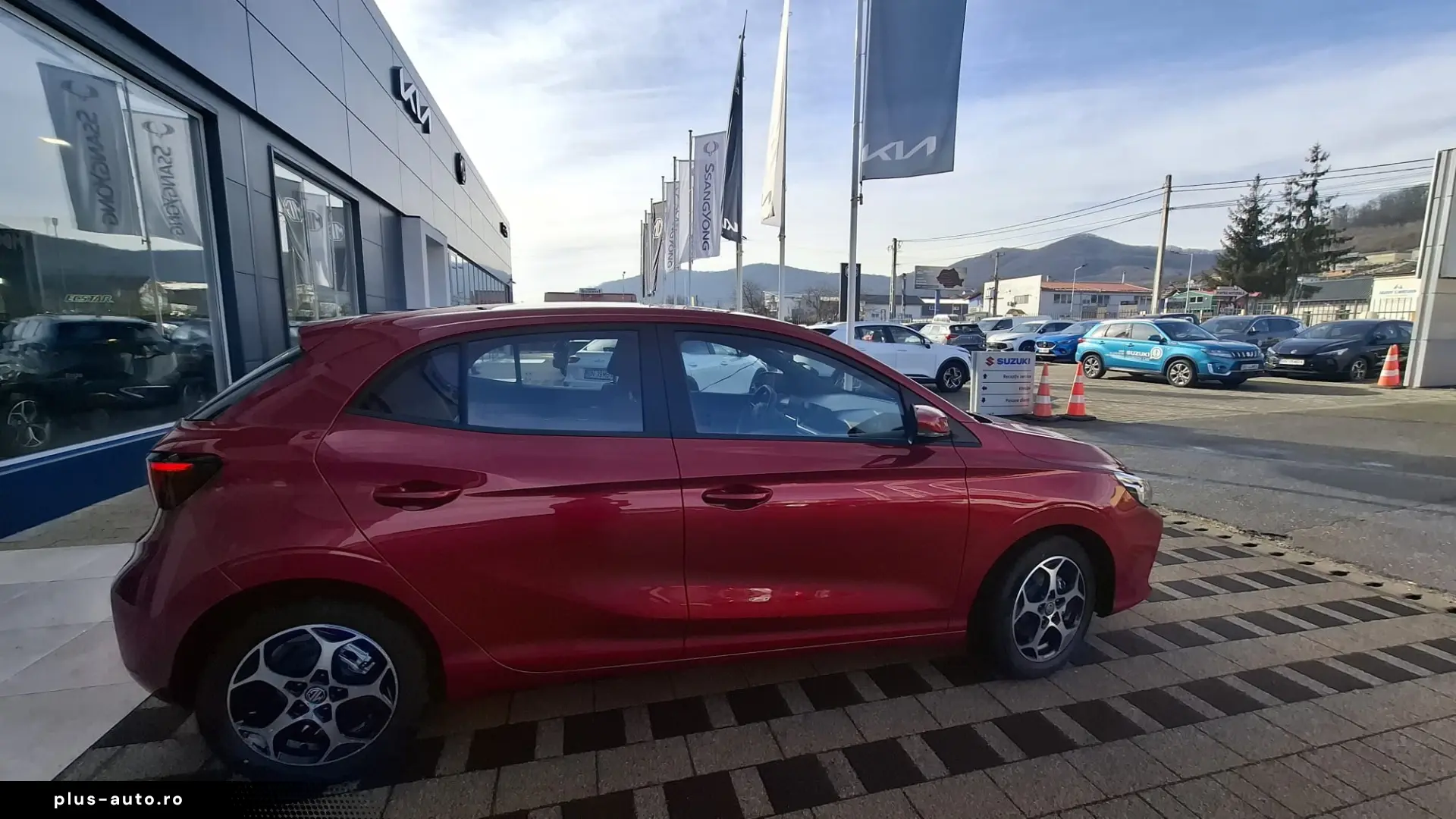 MG3 HEV 5 usi Exclusive 1.5L PFI HEV 194 CP AT