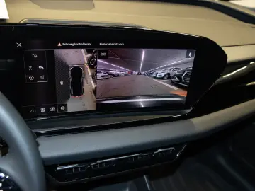 AUDI Q6 Sportback e-tron Automatik