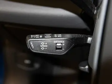 AUDI Q6 Sportback e-tron Automatik
