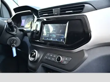 MAXUS eDeliver 3 SWB 50.2KWT SHZ Klima RFK DAB