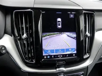 VOLVO XC60 T6 Core Recharge Plug-In Hybrid AWD Geartro