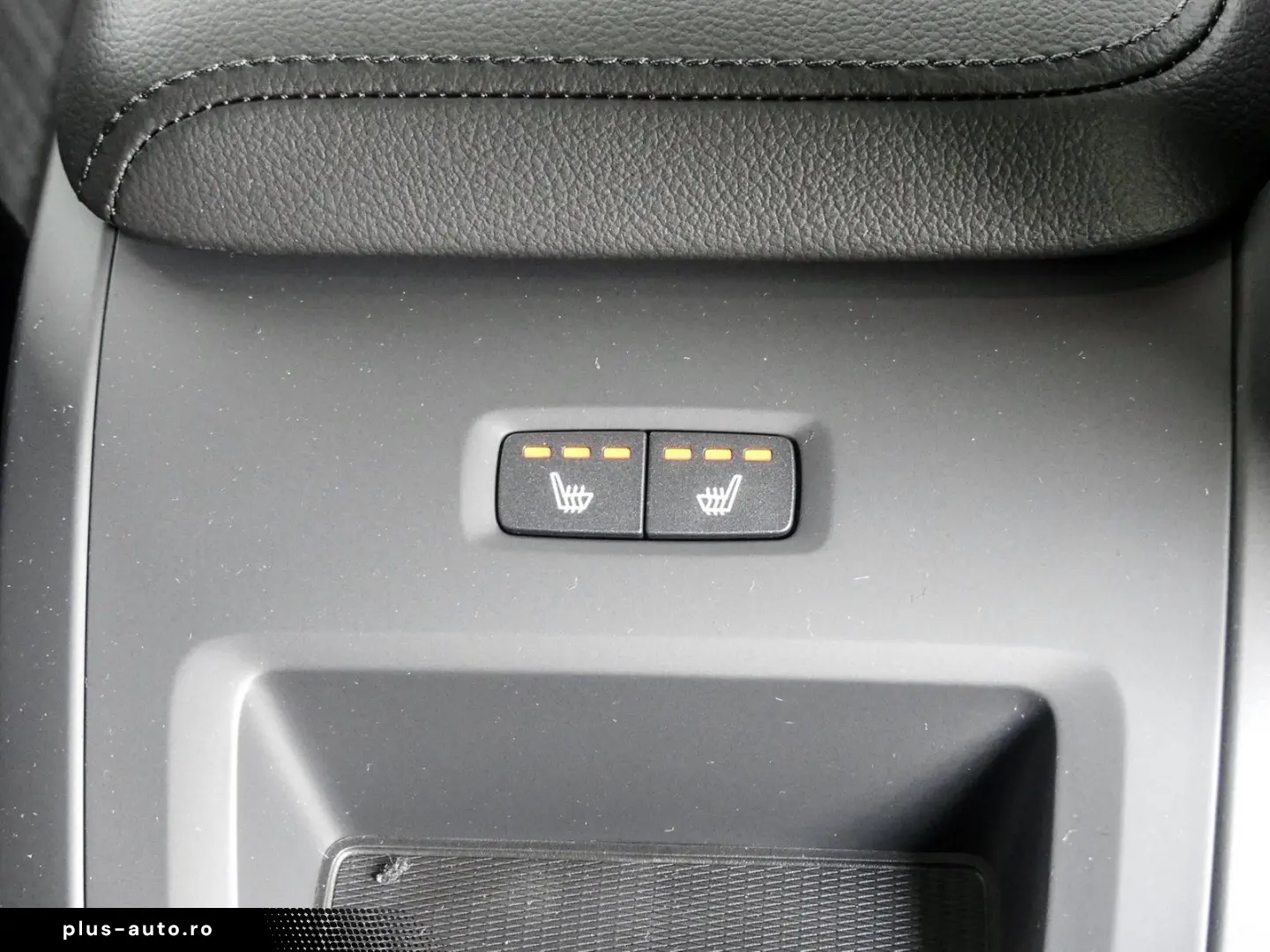 VOLVO XC60 T6 Core Recharge Plug-In Hybrid AWD Geartro