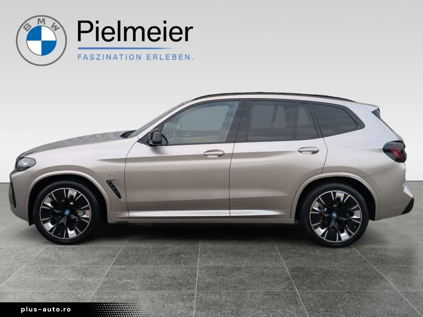 BMW iX3 Impressive Head-Up Dr.As.Prof H K HiFi 20J