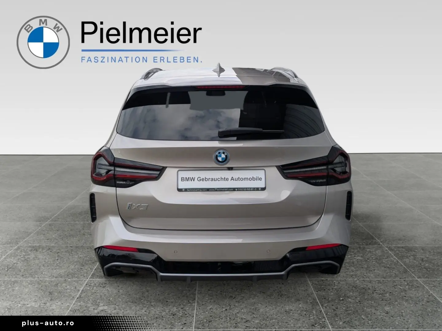 BMW iX3 Impressive Head-Up Dr.As.Prof H K HiFi 20J