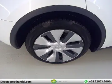 TESLA Model Y Long Range AWD 75 kWh