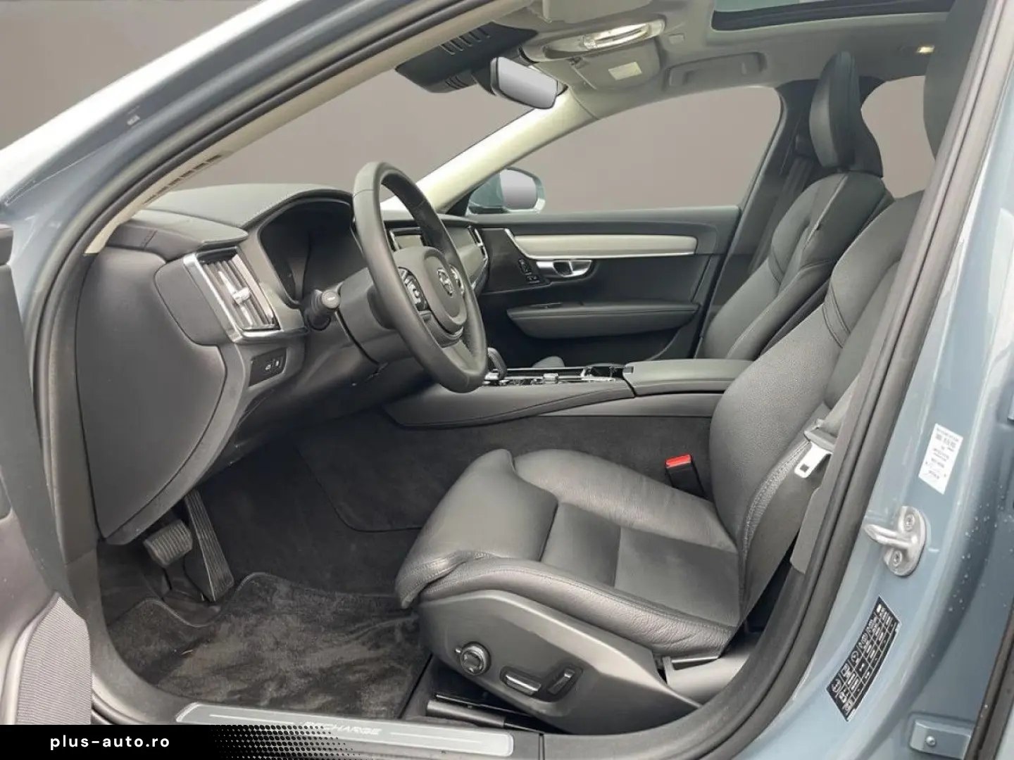 VOLVO V90 T8 AWD Plus Bright PANO 360  LED NAVI 19LM