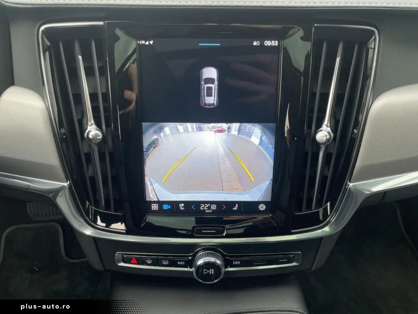 VOLVO V90 T8 AWD Plus Bright PANO 360  LED NAVI 19LM