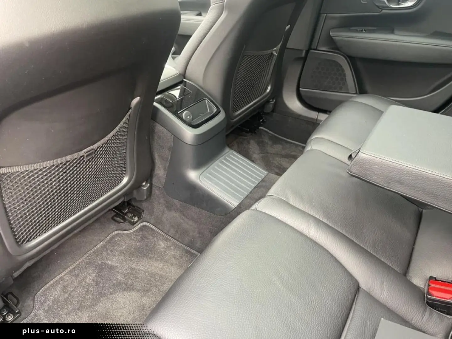 VOLVO V90 T8 AWD Plus Bright PANO 360  LED NAVI 19LM