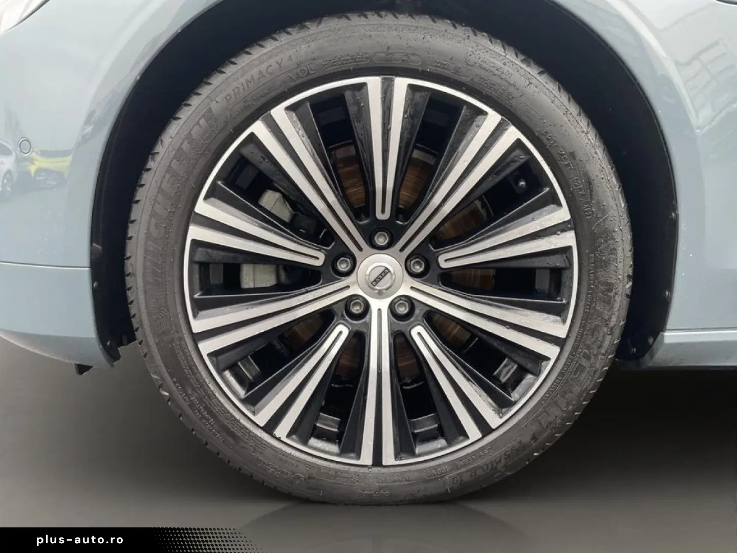 VOLVO V90 T8 AWD Plus Bright PANO 360  LED NAVI 19LM