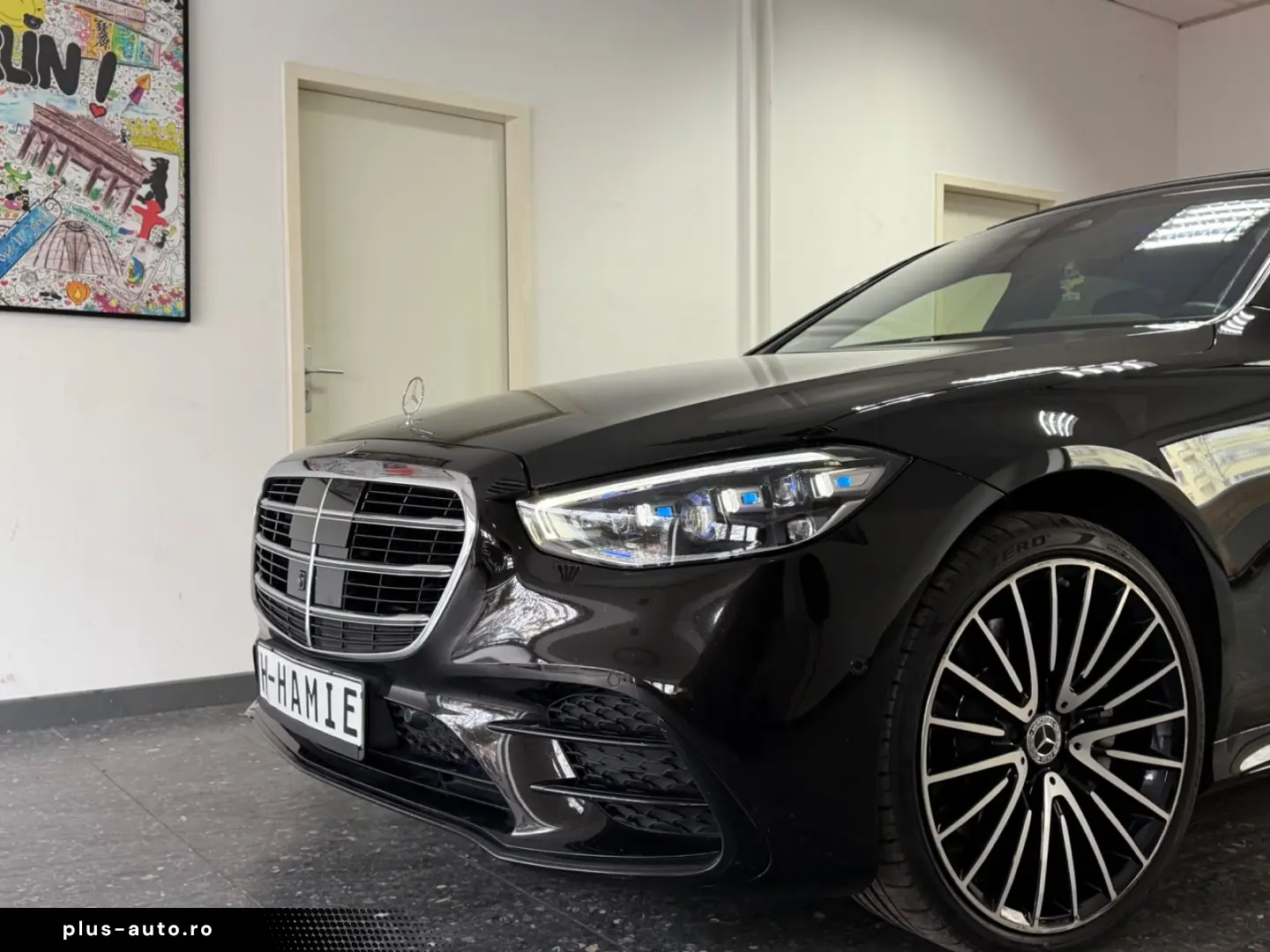 MERCEDES-BENZ S500 4M L AMG PANO BURM DESIGNO 3X TV HUD 360