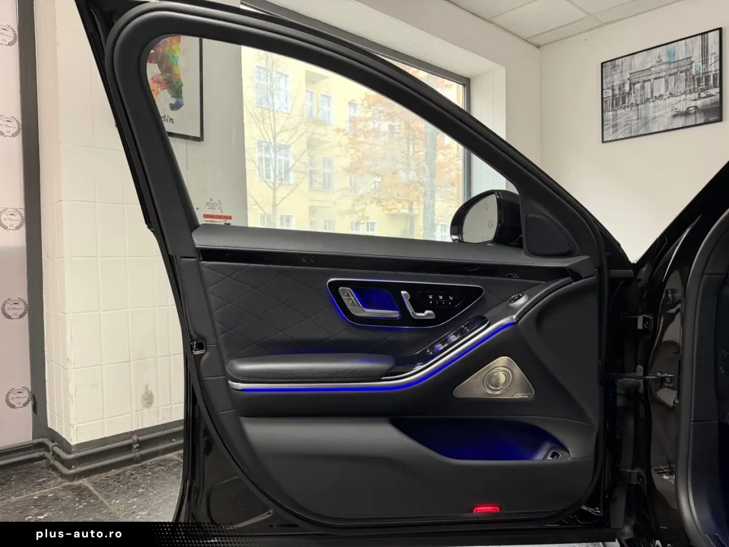 MERCEDES-BENZ S500 4M L AMG PANO BURM DESIGNO 3X TV HUD 360