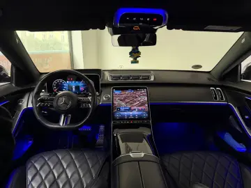 MERCEDES-BENZ S500 4M L AMG PANO BURM DESIGNO 3X TV HUD 360