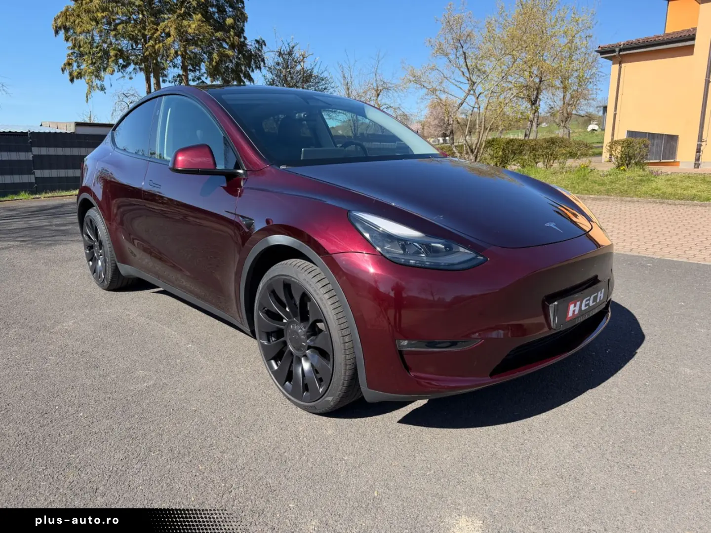 TESLA Model Y Long Range Dual Motor AWD R21 96 8% SOH
