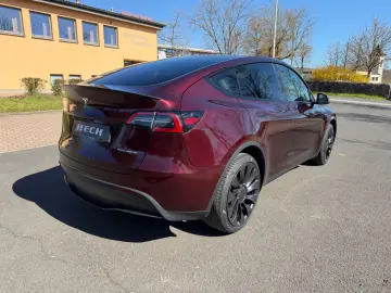 TESLA Model Y Long Range Dual Motor AWD R21 96 8% SOH