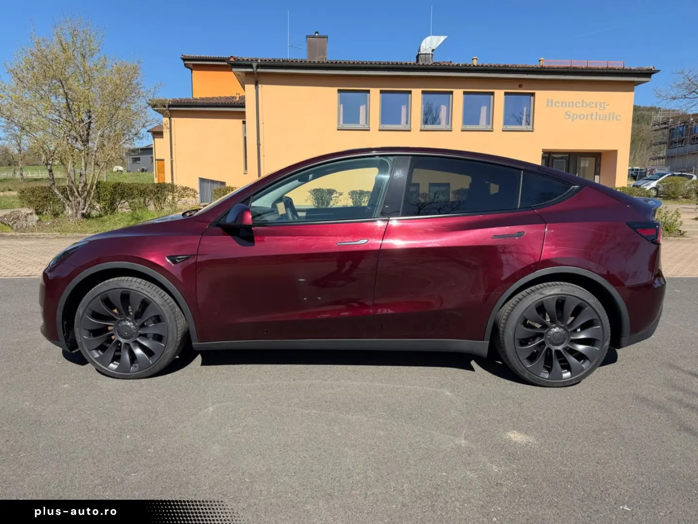 TESLA Model Y Long Range Dual Motor AWD R21 96 8% SOH
