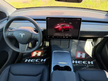 TESLA Model Y Long Range Dual Motor AWD R21 96 8% SOH