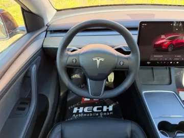TESLA Model Y Long Range Dual Motor AWD R21 96 8% SOH