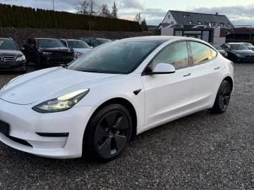 TESLA Model 3 Long Range Dual AWD