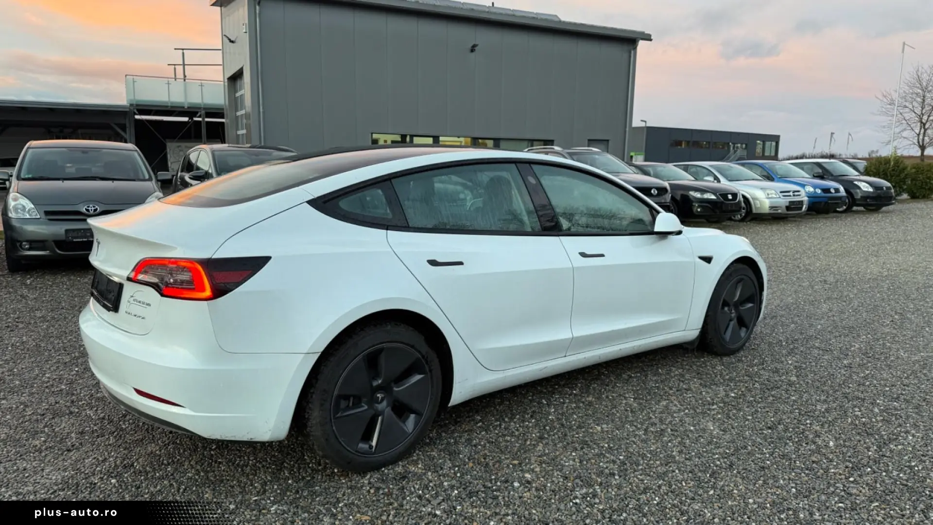 TESLA Model 3 Long Range Dual AWD