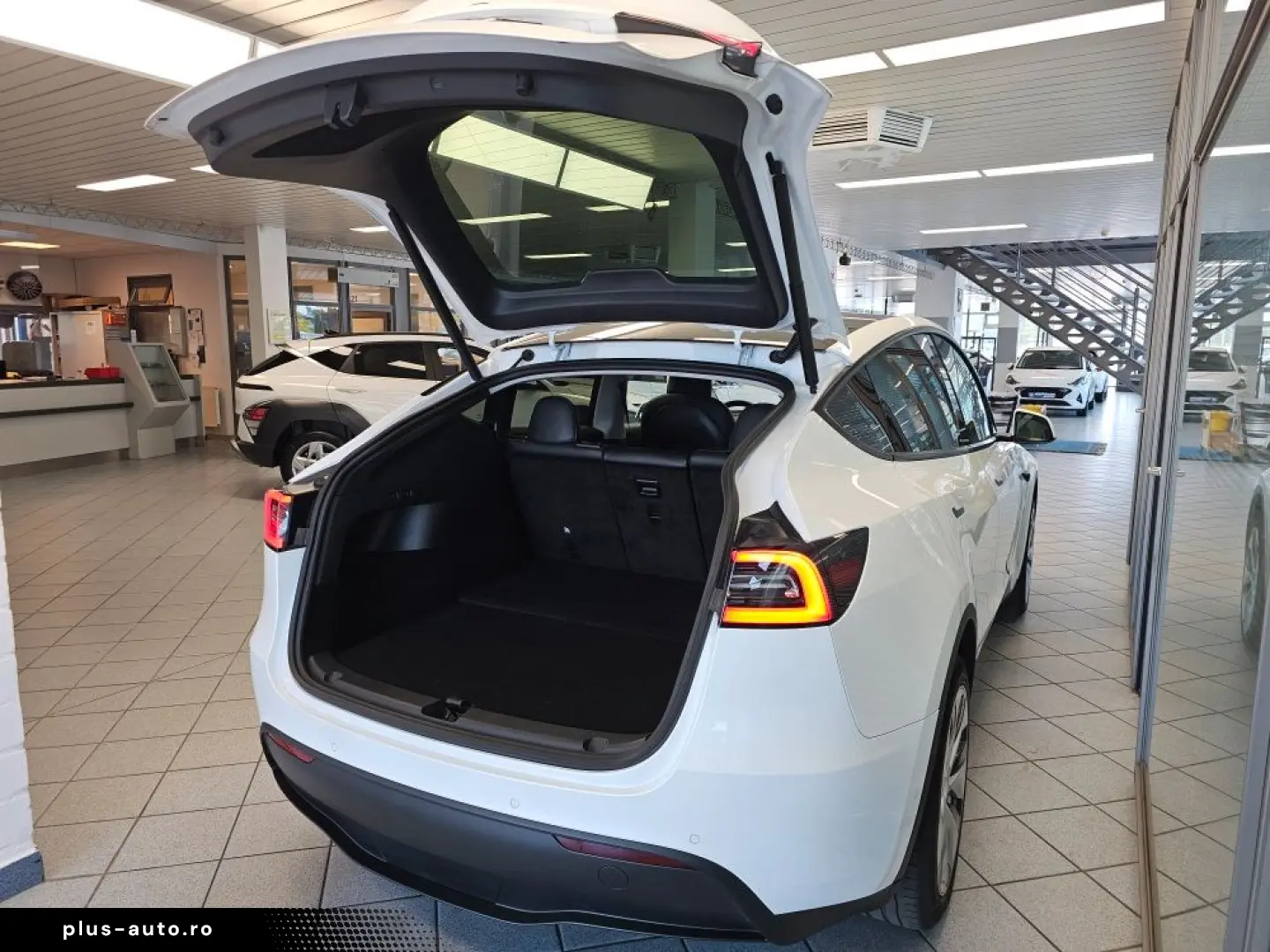 TESLA Model Y Longe Range Allrad Leder Kamera Panodach
