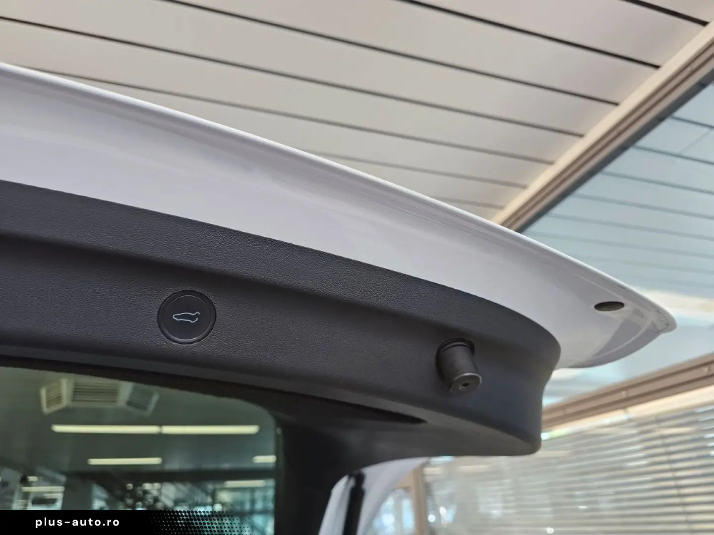 TESLA Model Y Longe Range Allrad Leder Kamera Panodach