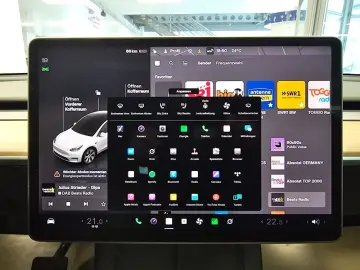 TESLA Model Y Longe Range Allrad Leder Kamera Panodach