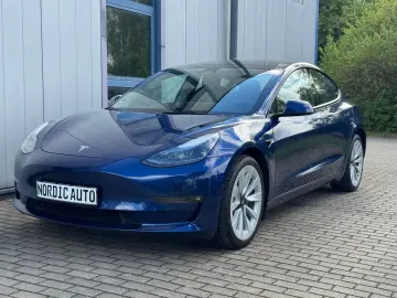 TESLA Model 3 Long Range Dual AWD   EAP   8fachbereift