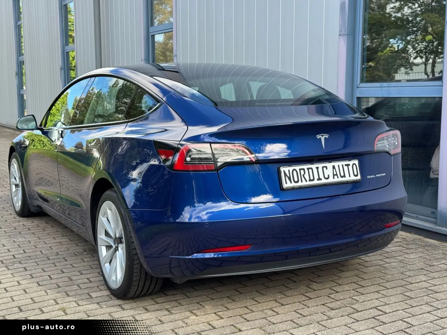 TESLA Model 3 Long Range Dual AWD   EAP   8fachbereift