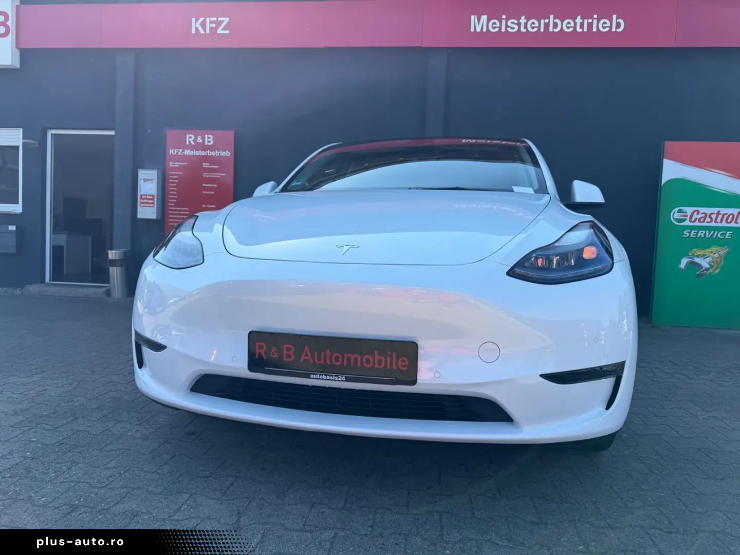TESLA Model Y Long Range Dual AWD 360Kamera 1xHand Übe