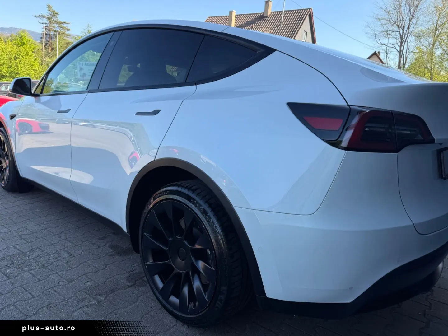 TESLA Model Y Long Range Dual AWD 360Kamera 1xHand Übe
