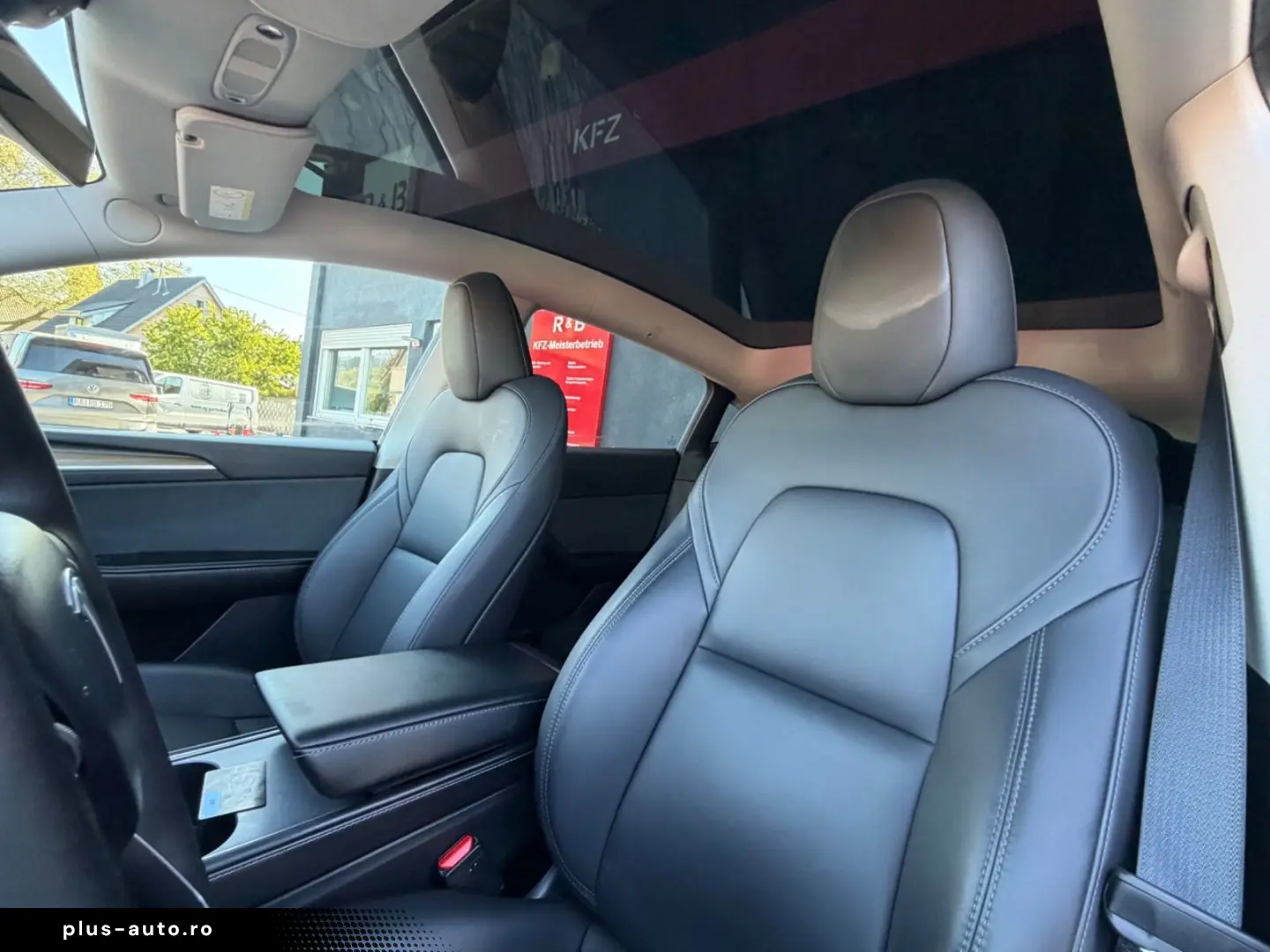 TESLA Model Y Long Range Dual AWD 360Kamera 1xHand Übe