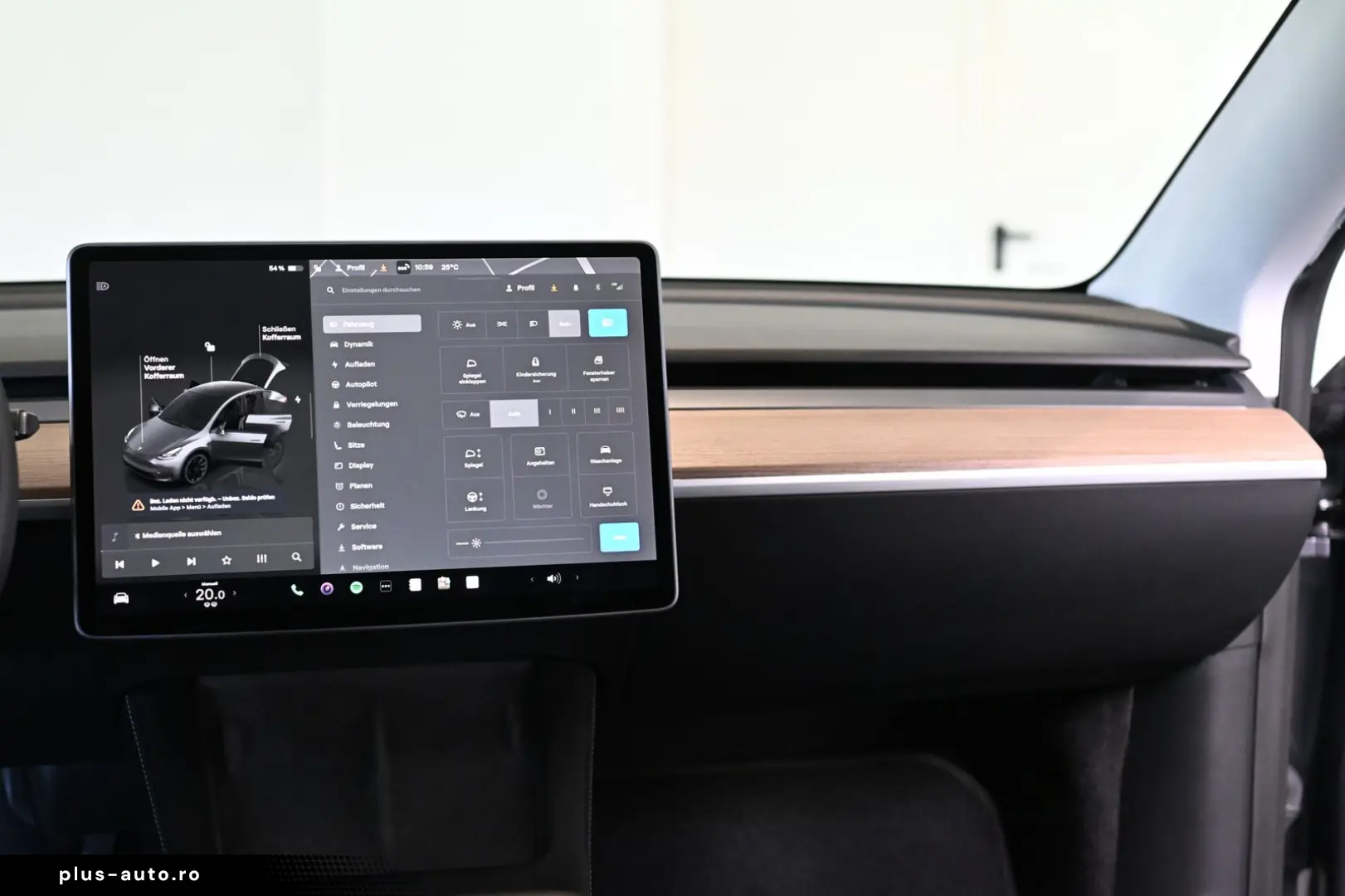 TESLA Model Y Long Range Dual AWD Pano ACC 20