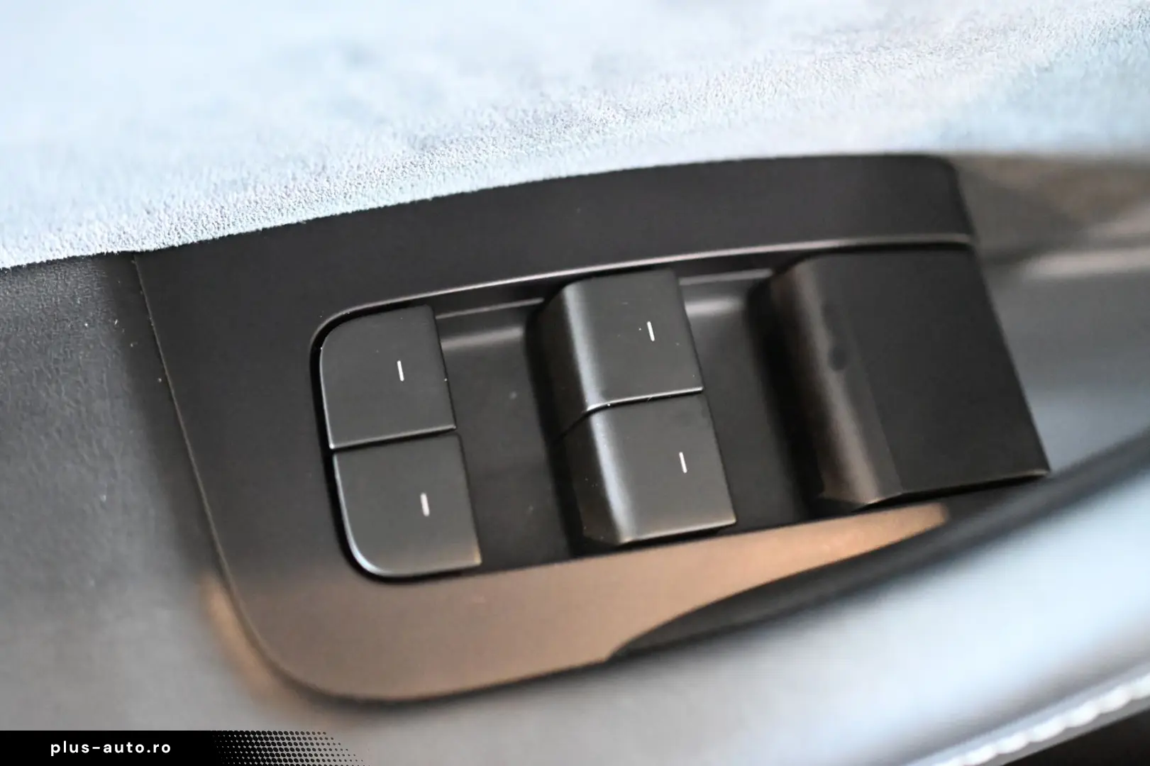 TESLA Model Y Long Range Dual AWD Pano ACC 20