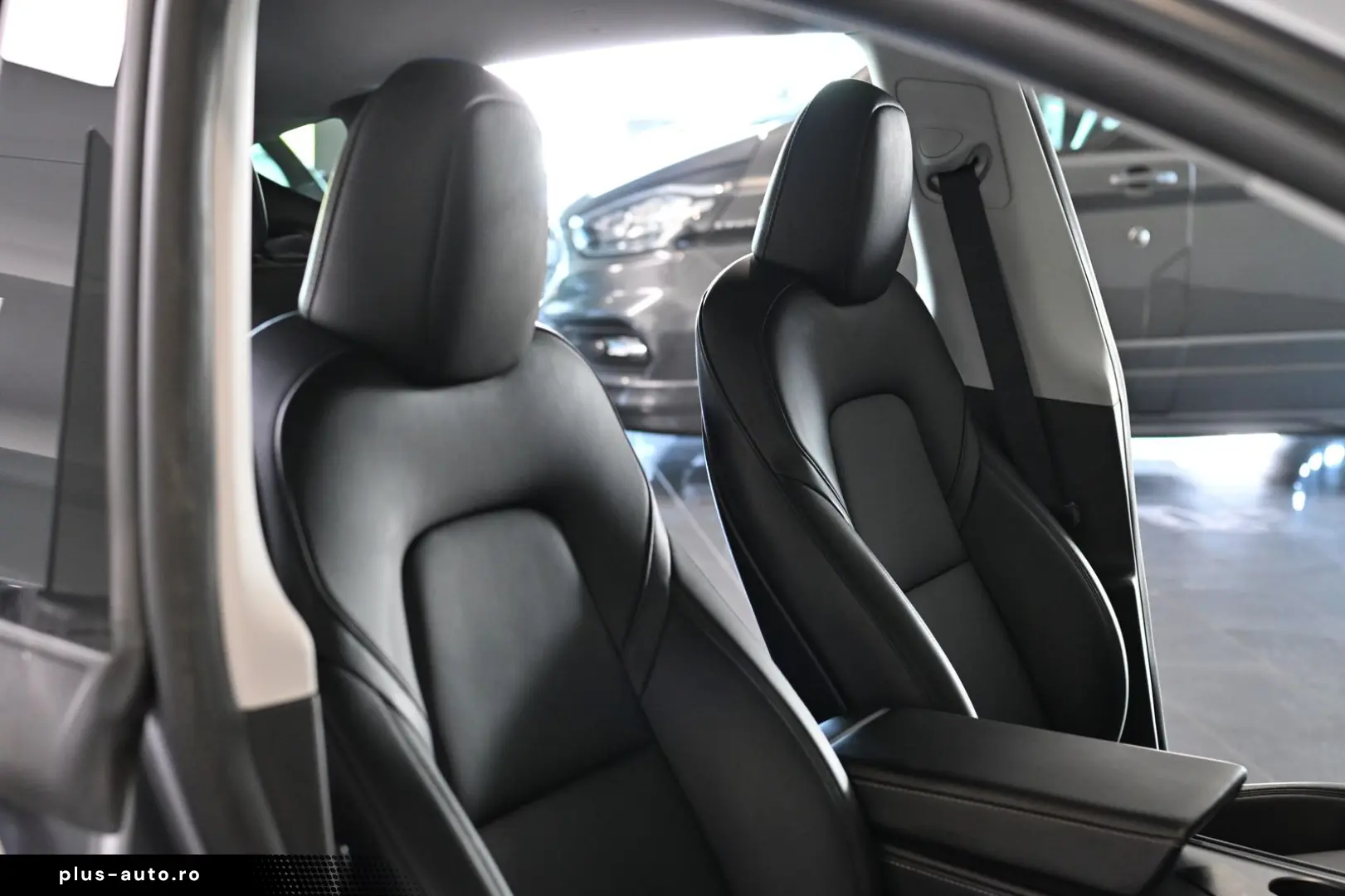 TESLA Model Y Long Range Dual AWD Pano ACC 20