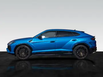 LAMBORGHINI Urus SE   Akrapovic   Carbon Interior