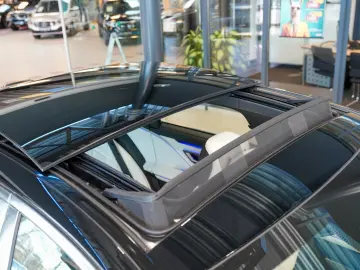 MERCEDES-BENZ S 680 Maybach
