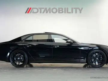 BENTLEY Flying Spur 6.0 W12 Mulliner   Black Line   Illu