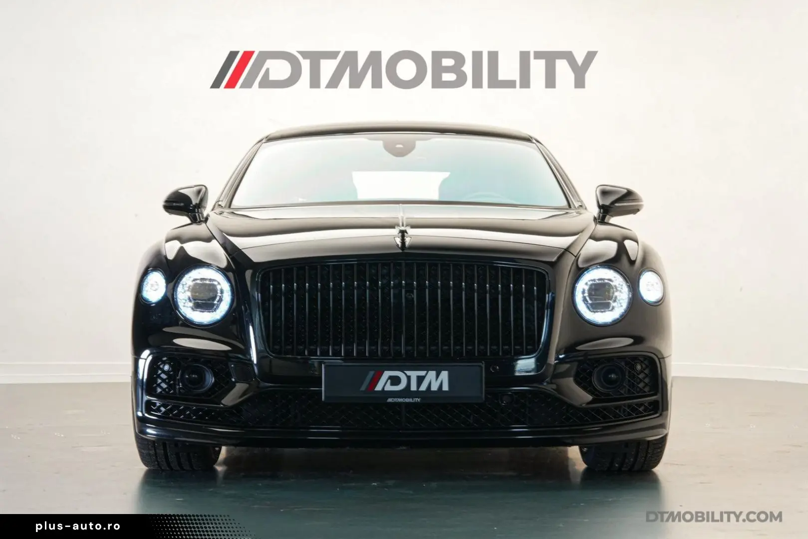 BENTLEY Flying Spur 6.0 W12 Mulliner   Black Line   Illu