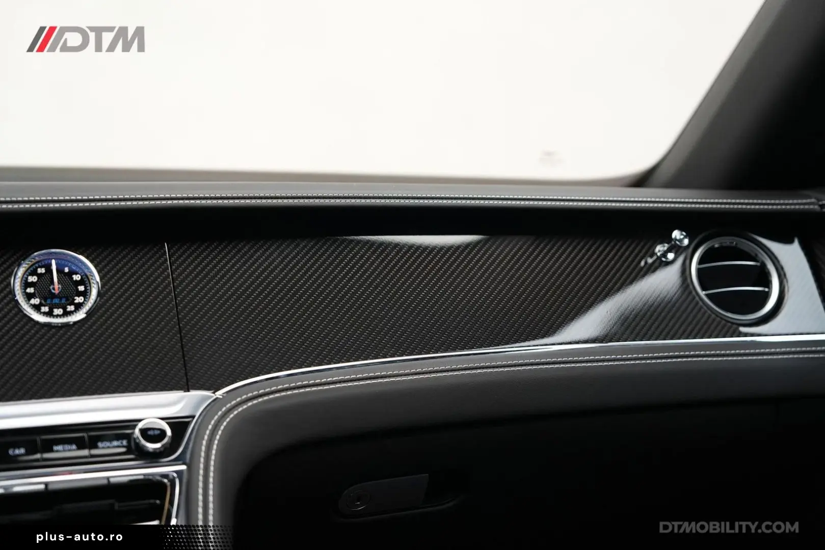 BENTLEY Flying Spur 6.0 W12 Mulliner   Black Line   Illu