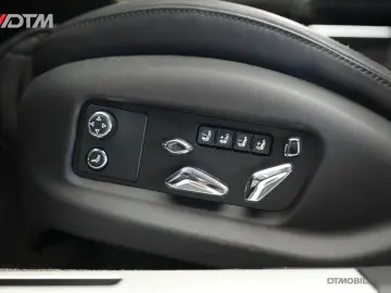 BENTLEY Flying Spur 6.0 W12 Mulliner   Black Line   Illu