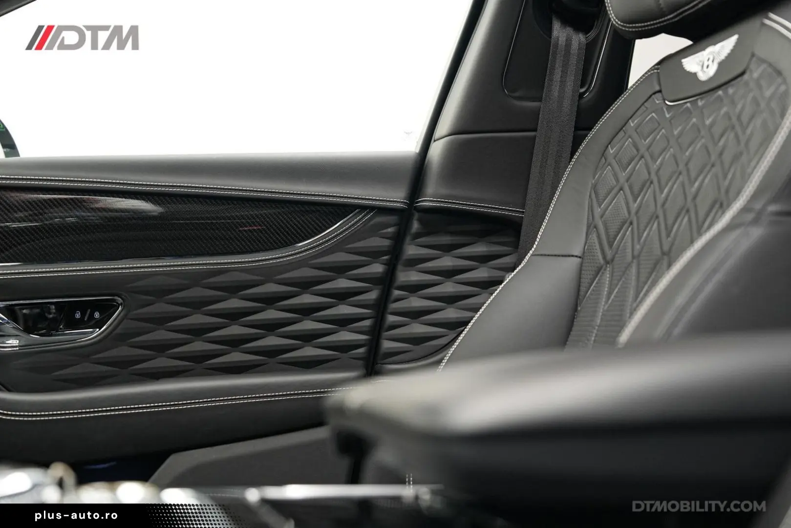 BENTLEY Flying Spur 6.0 W12 Mulliner   Black Line   Illu