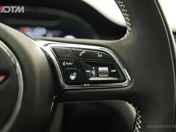 BENTLEY Flying Spur 6.0 W12 Mulliner   Black Line   Illu